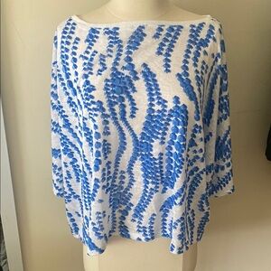 Blue and White Marble Printed Top 🐚